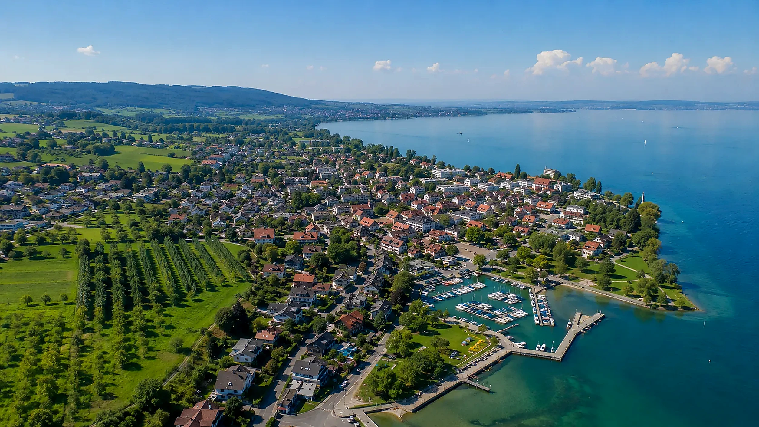Illustrative Luftansicht von Kressbronn am Bodensee